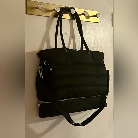 Black Quilted Tote Bag EUC! - Picture 7 of 14